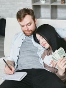 A couple doing their finances together.